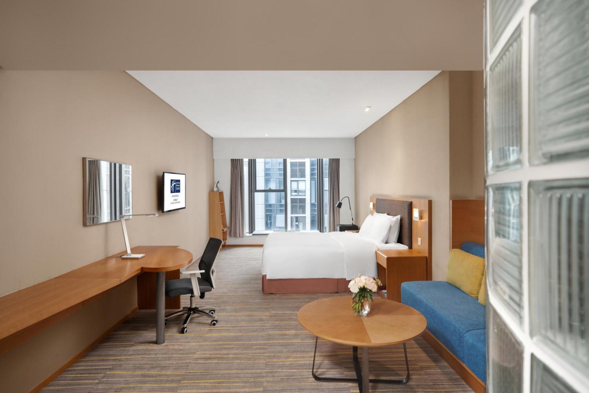 Holiday Inn Express Chengdu Airport Zone Free Shuttle From Shuangliu International Airport To Hotel ,Welcome Drink Экстерьер фото