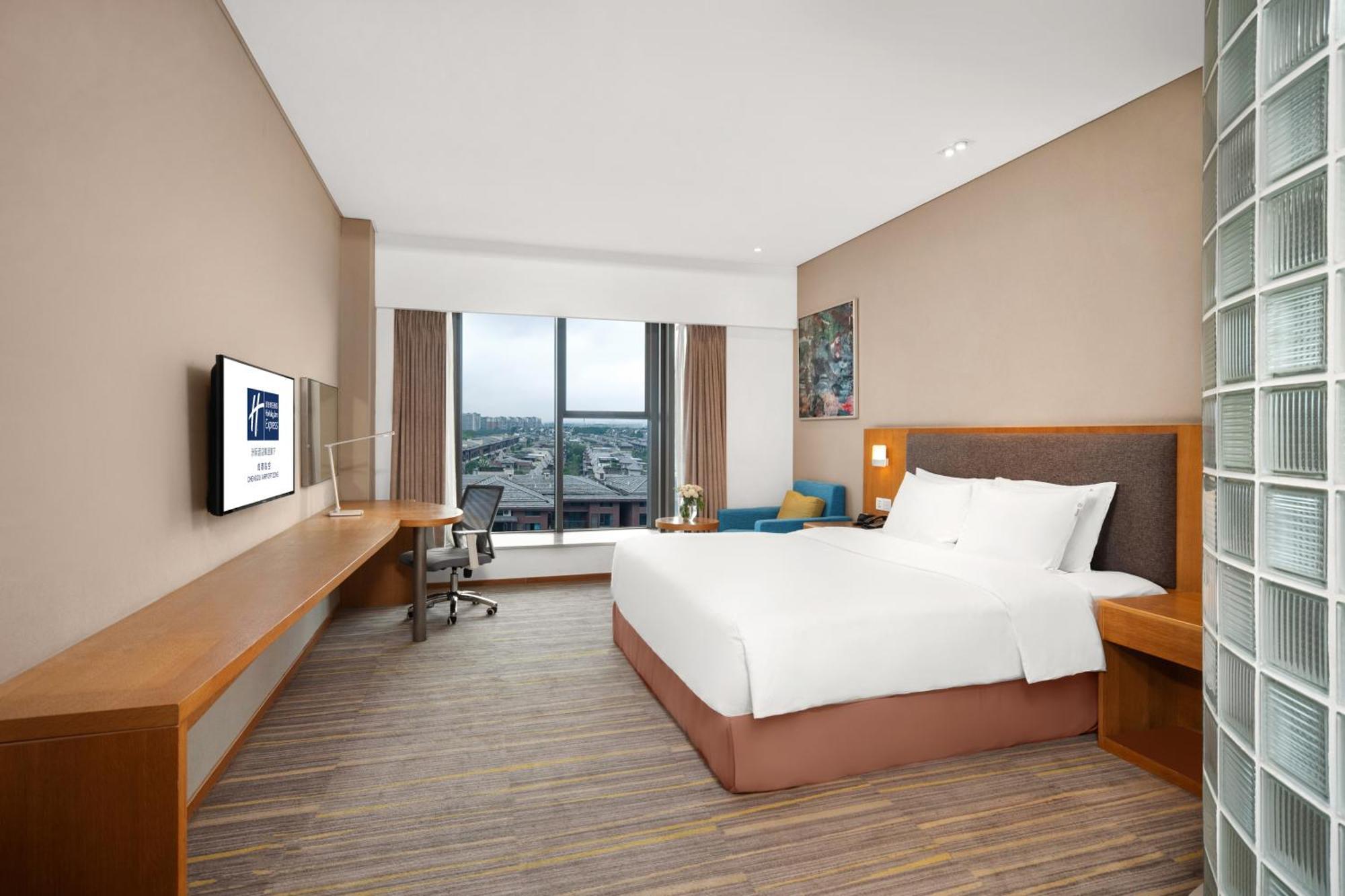 Holiday Inn Express Chengdu Airport Zone Free Shuttle From Shuangliu International Airport To Hotel ,Welcome Drink Экстерьер фото